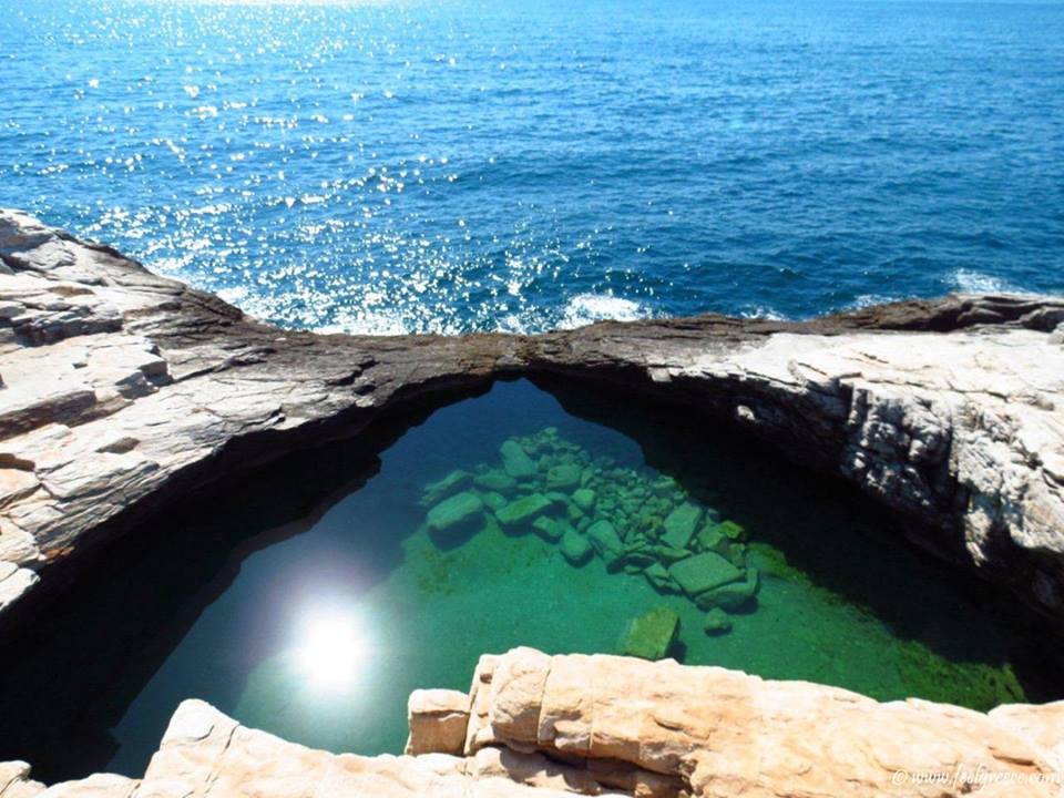  Giola plaža bazen na Tasosu 